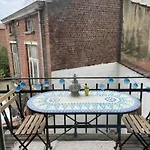 Appartement De Charme Dans Maison De Maitre Bruxelloise