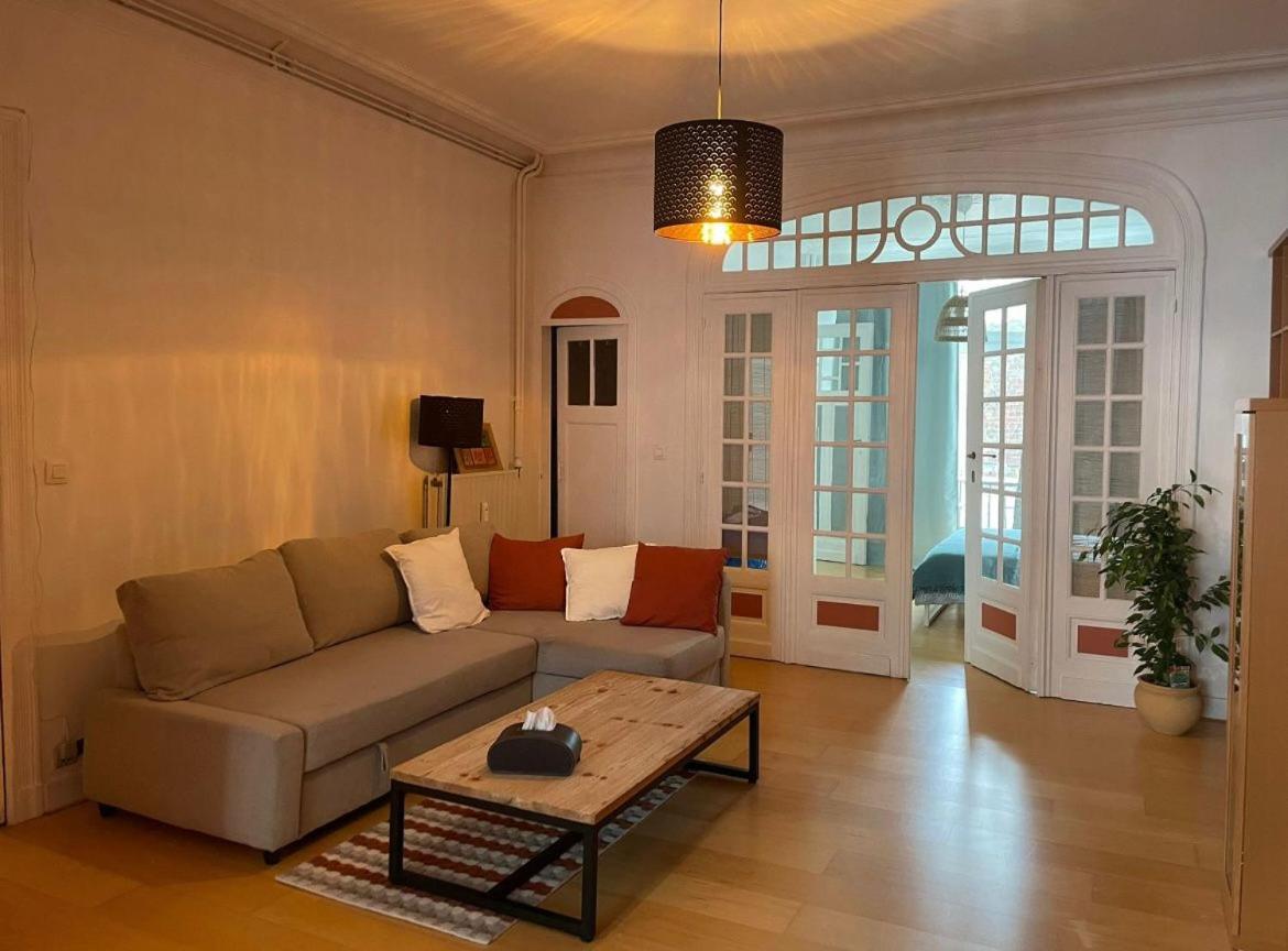 De Charme Dans Maison De Maitre Bruxelloise Căn hộ Brussels